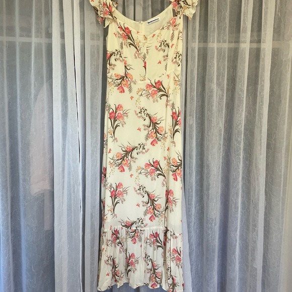 Reformation Dress - Picture 5 of 9